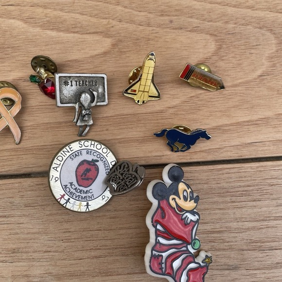 Vintage Hat Pins 80s 90s Teacher Lot Nasa Disney Mustangs Mickey Mouse Hat Pin - Picture 1 of 4